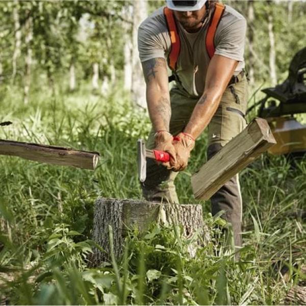 Milwaukee Spaltaxt 40 cm lang 1,1 kg