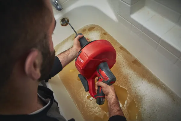 Milwaukee M12BDC8-0C Akku-Rohrreinigungsgerät