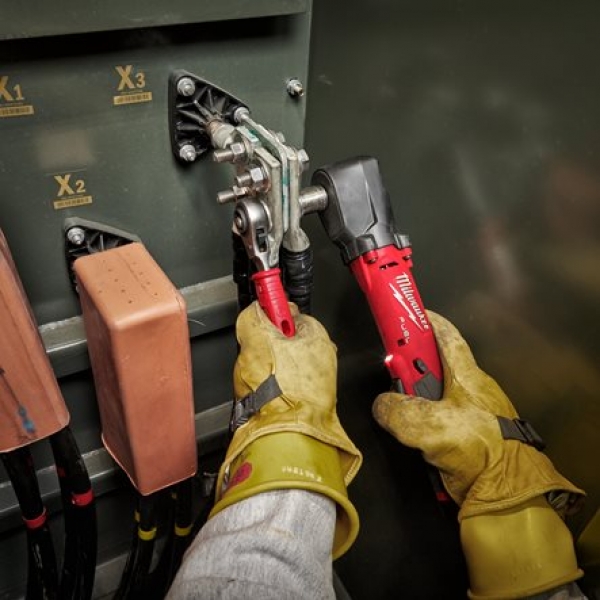 Milwaukee Akku-Winkelschlagschrauber M12 FRAIWF38-0