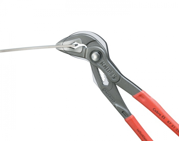 KNIPEX Cobra® ES Wasserpumpenzange 250mm extra-schlank