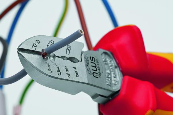 NWS 4 in 1 VDE 190mm Abisolier-Seitenschneider 1,5/2,5qmm